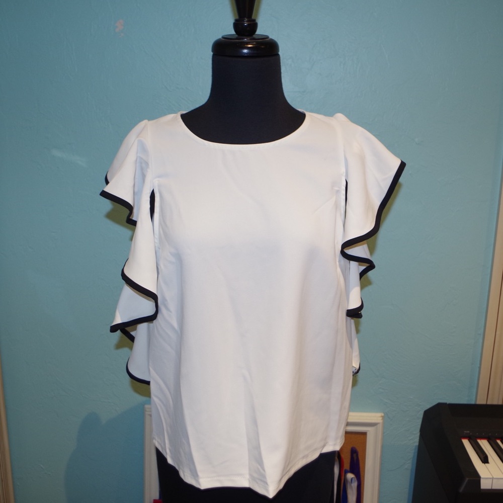 nwt forever 21 do+be white black ruffle top